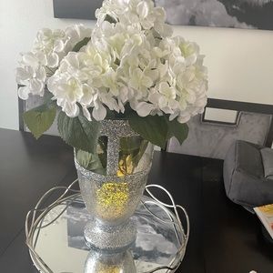 Meet your Posher, Meskerem